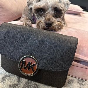 Brown Michael Kors Crossbody Wallet Clutch